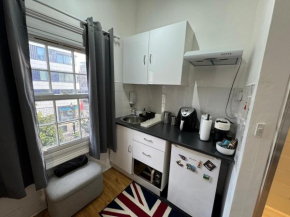 Hyde Park studio flat